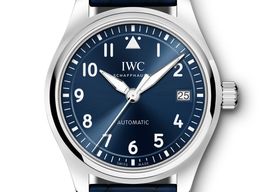 IWC Pilot's Watch Automatic 36 IW324008 (2024) - Blauw wijzerplaat 36mm Staal