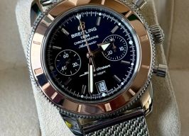 Breitling Superocean Heritage Chronograph U23370 (2013) - Black dial 44 mm Gold/Steel case