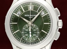 Patek Philippe Annual Calendar Chronograph 5905/1A-001 (2024) - Green dial 42 mm Steel case