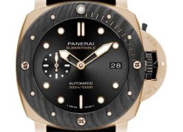 Panerai Luminor Submersible PAM02070 (2026) - Zwart wijzerplaat 44mm Roodgoud