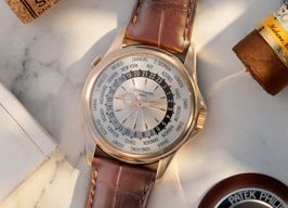 Patek Philippe World Time 5130R (2011) - 40mm Roségoud