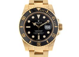 Rolex Submariner Date 116618LN (2020) - Black dial 40 mm Yellow Gold case