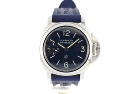 Panerai Luminor PAM01085 (2023) - Blue dial 44 mm Steel case