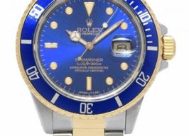 Rolex Submariner Date 16803 (1987) - Blue dial 40 mm Gold/Steel case