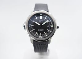 IWC Aquatimer Automatic IW328802 (2023) - Zwart wijzerplaat 42mm Staal