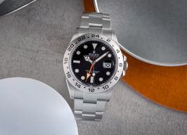 Rolex Explorer II 226570 (Unknown (random serial)) - 42 mm Steel case
