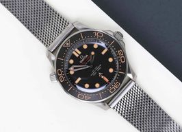 Omega Seamaster Diver 300 M 210.92.42.20.01.001 (2021) - Brown dial 42 mm Titanium case