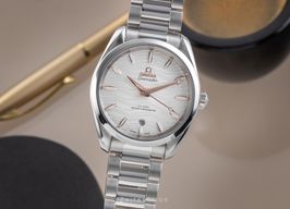 Omega Seamaster Aqua Terra 220.10.38.20.02.002 (Unknown (random serial)) - Silver dial 38 mm Steel case