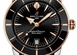 Breitling Superocean Heritage UB3111241B1S1 (2026) - Zwart wijzerplaat 42mm Goud/Staal