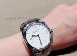 Panerai Radiomir 8 Days PAM01384 (2025) - Wit wijzerplaat 45mm Staal