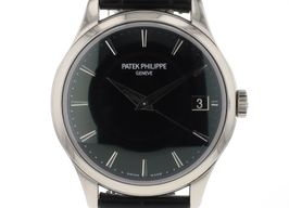 Patek Philippe Calatrava 5227G-010 -