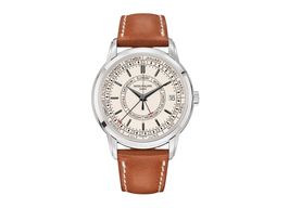 Patek Philippe Calatrava 5212A (2025) - Silver dial Unknown Steel case