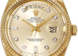 Rolex Day-Date 1803 (Unknown (random serial)) - Champagne dial 36 mm Yellow Gold case