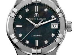 Maurice Lacroix Aikon AI6006-SS002-370-1 (2023) - Pearl dial 35 mm Steel case