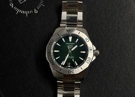TAG Heuer Aquaracer WBP2115.BA0627 (2026) - Groen wijzerplaat 40mm Staal