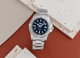 Breitling Avenger A17318101B1X1 (Onbekend (willekeurig serienummer)) - Zwart wijzerplaat 43mm Staal