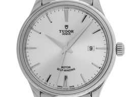 Tudor Style 12700 -