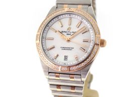 Breitling Chronomat 36 U10380591A2U1 (Unknown (random serial)) - Pearl dial 36 mm Gold/Steel case