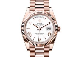 Rolex Day-Date 40 228235-0032 (2022) - White dial 40 mm Rose Gold case