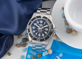 Breitling Superocean II 44 A17392D7/BD68 (Onbekend (willekeurig serienummer)) - Zwart wijzerplaat 44mm Staal