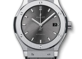 Hublot Classic Fusion Racing Grey 511.NX.7071.LR (2024) - Grijs wijzerplaat 45mm Titanium