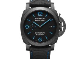 Panerai Radiomir PAM02661 (2025) - Black dial 44 mm Carbon case