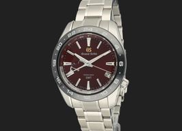 Grand Seiko Sport Collection SBGE305 (2025) - Black dial 41 mm Steel case