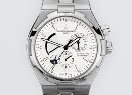 Vacheron Constantin Overseas Dual Time 47450/B01A-9226 (Onbekend (willekeurig serienummer)) - Wit wijzerplaat 43mm Staal