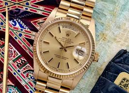 Rolex Day-Date 18038 (1987) - Gold dial 36 mm Yellow Gold case