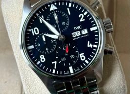 IWC Pilot Chronograph IW388113 (2025) - Zwart wijzerplaat 41mm Staal