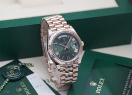 Rolex Day-Date 40 228235 -