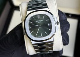 Patek Philippe Nautilus 5711/1A-014 -