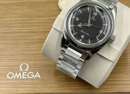 Omega Seamaster Railmaster 220.10.38.20.01.002 (2024) - Zwart wijzerplaat 38mm Staal