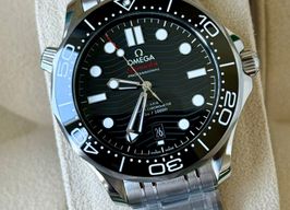 Omega Seamaster Diver 300 M 210.30.42.20.01.001 (2024) - Zwart wijzerplaat 42mm Staal