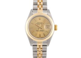 Rolex Lady-Datejust 69173 (Onbekend (willekeurig serienummer)) - Champagne wijzerplaat 26mm Goud/Staal