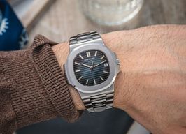 Patek Philippe Nautilus 5711/1A-010 (2011) - Blue dial 40 mm Steel case