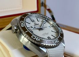 Omega Seamaster Planet Ocean 215.32.44.21.09.001 -