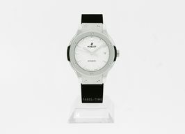 Hublot Classic Fusion 565.NX.2611.RX (2024) - White dial 38 mm Titanium case