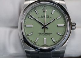 Rolex Oyster Perpetual 34 124200 (2025) - Groen wijzerplaat 34mm Staal