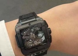 Hublot Square Bang 821.CX.0140.RX -