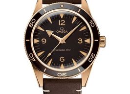 Omega Seamaster 300 234.92.41.21.10.001 (2025) - Brown dial 41 mm Rose Gold case
