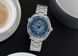 Omega Seamaster Planet Ocean 215.30.40.20.03.002 (Unknown (random serial)) - Blue dial 40 mm Steel case