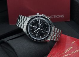 Omega Speedmaster Professional Moonwatch 310.30.42.50.01.002 (2022) - Black dial 42 mm Steel case