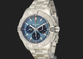 Breitling Avenger AB0147101C1A1 (2024) - Blauw wijzerplaat 44mm Staal