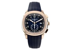 Patek Philippe Aquanaut 5968G-001 (2022) - Blue dial 42 mm White Gold case