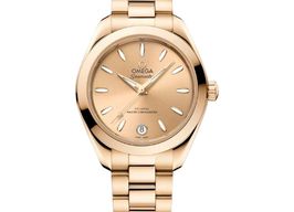 Omega Seamaster Aqua Terra 220.50.30.20.08.001 (2026) - Yellow dial 30 mm Yellow Gold case
