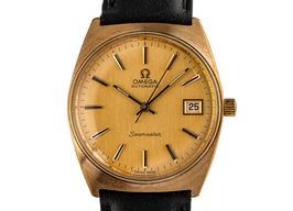 Omega Seamaster 166.0204 (1977) - Black dial 35 mm Gold/Steel case