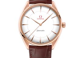 Omega Seamaster 522.53.40.20.04.003 (2025) - White dial 40 mm Rose Gold case