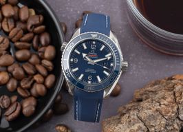 Omega Seamaster Planet Ocean 232.92.38.20.03.001 -