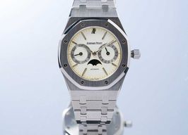 Audemars Piguet Royal Oak Day-Date 25594ST (Unknown (random serial)) - White dial 46 mm Steel case